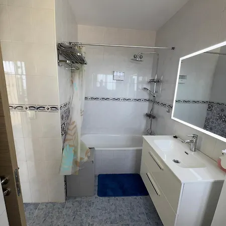 Lujoso Adosado Familiar En La Costa Del Sol Hébergement de vacances *